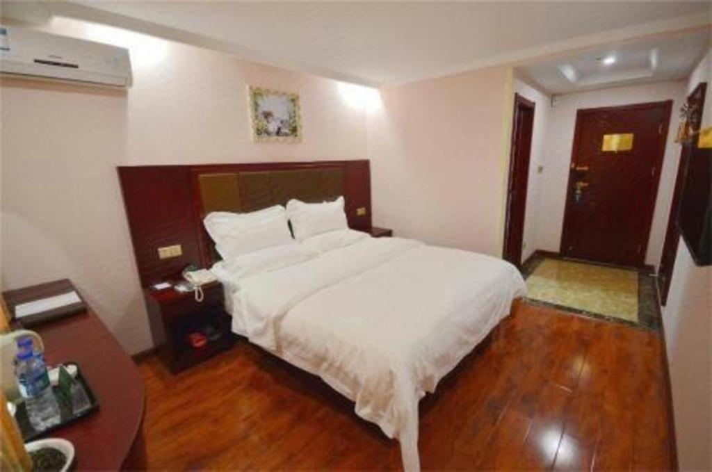 Greentree Inn Shenyang Shenhe District Wuai Street מראה חיצוני תמונה