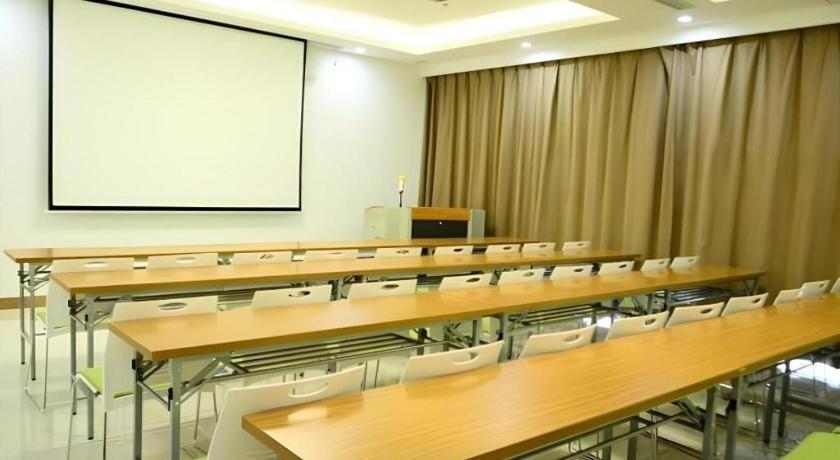 Greentree Inn Shenyang Shenhe District Wuai Street מראה חיצוני תמונה