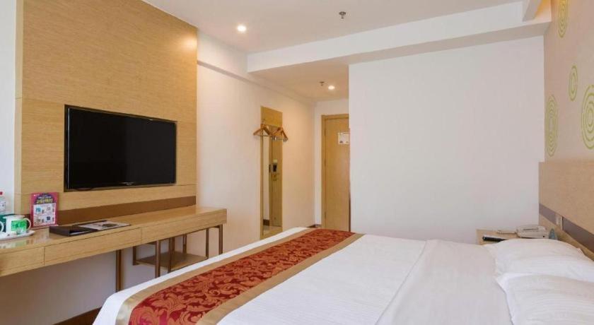 Greentree Inn Shenyang Shenhe District Wuai Street מראה חיצוני תמונה